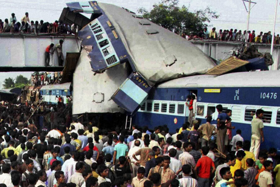 برخورد قطار در هند