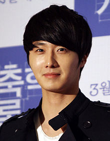 Jung Il woo at the VIP premiere of Architecture 101 in 2012